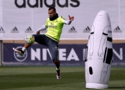 开云体育直播-巴列卡诺球员康复训练，望能在下一场比赛中回归的简单介绍