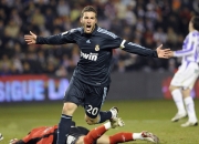 开云体育入口-文班亚马持续制造杀伤，活塞险胜吉林队—新星崛起与团队韧性的双重奏