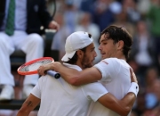 开云平台-西班牙网球队险胜意大利网球队，穆雷送出助攻的简单介绍