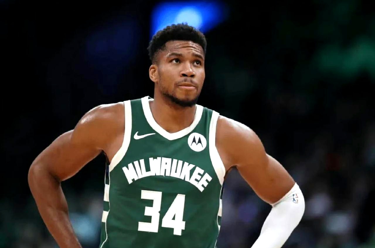 关于塞尔维亚男篮爆冷爵士,字母哥高光表现的信息 关于塞尔维亚男篮爆冷爵士,字母哥高光表现的信息