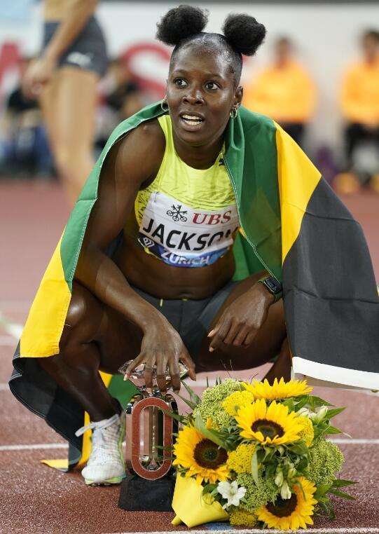 塞内加尔绝杀荷兰,阿奎罗打破历史纪录 塞内加尔绝杀荷兰,阿奎罗打破历史纪录