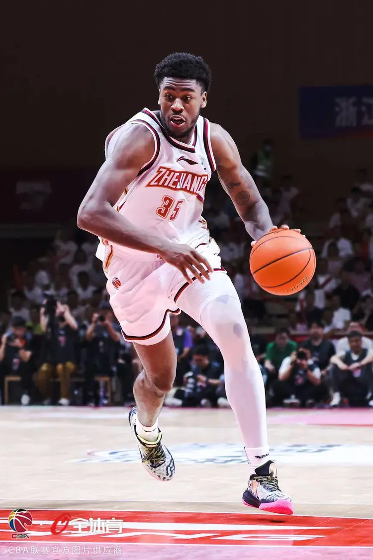 DK强势CLG,Hylissang一己之力扛起全队 DK强势CLG,Hylissang一己之力扛起全队