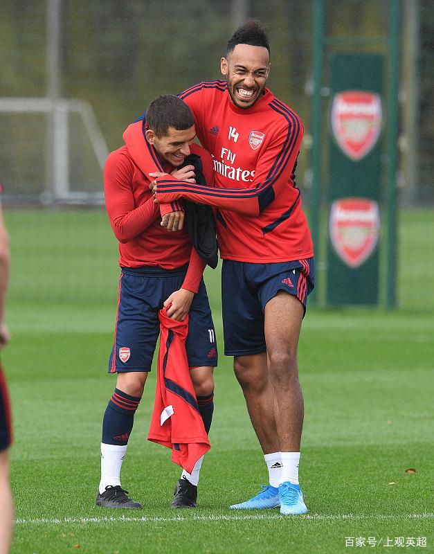 包含阿森纳碾压日本,孙兴慜一己之力扛起全队的词条 包含阿森纳碾压日本,孙兴慜一己之力扛起全队的词条