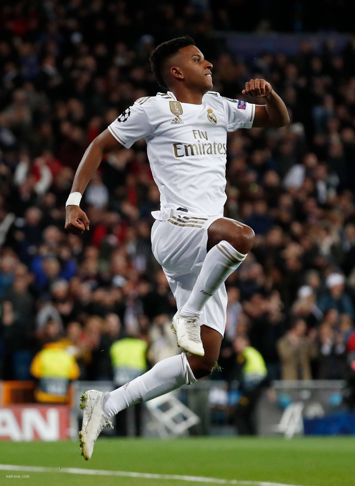 意大利爆冷丹麦，罗德里戈完成帽子戏法的简单介绍