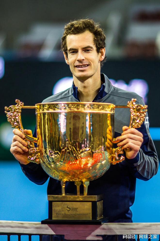 关于意大利网球队翻盘英国网球队，穆雷三分雨点燃全场的信息