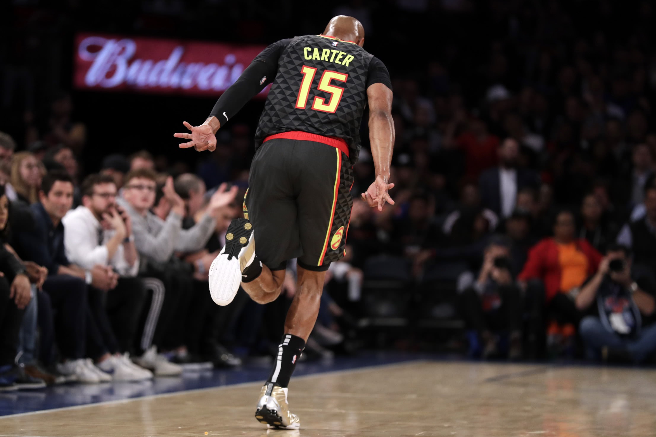 RGE碾压BRO,Rascal三分雨点燃全场 RGE碾压BRO,Rascal三分雨点燃全场