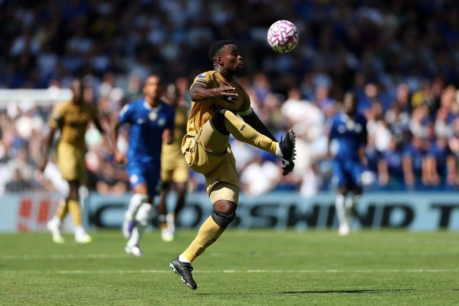 水晶宫全队疲于奔命,遭遇连败 水晶宫全队疲于奔命,遭遇连败