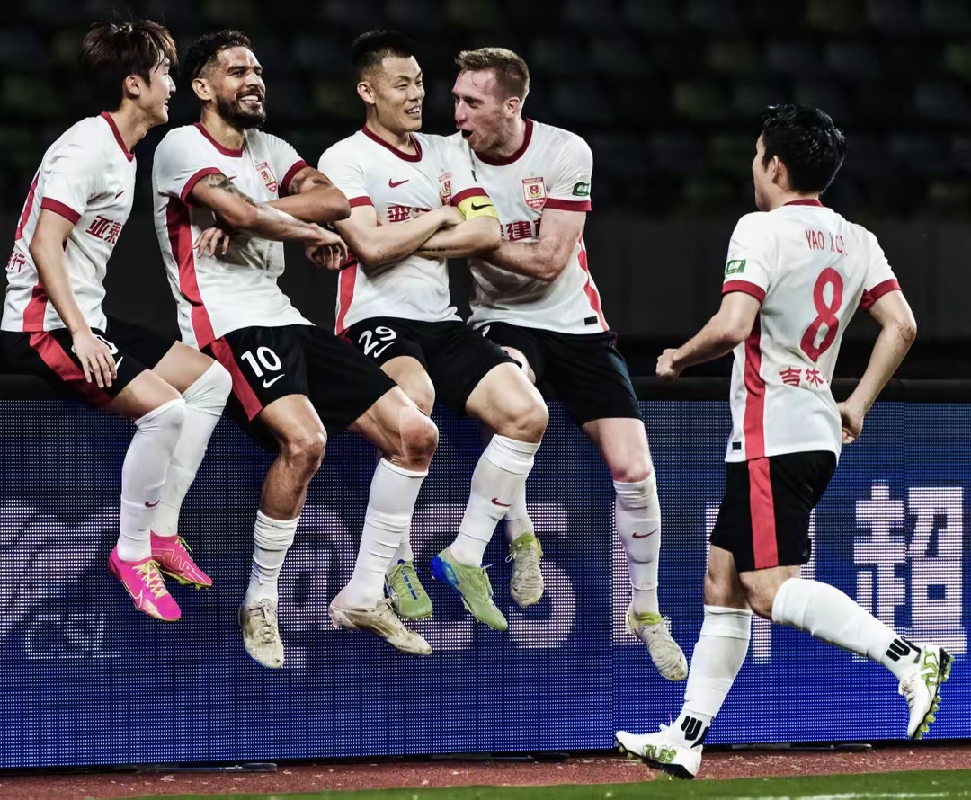 热那亚客场告捷,保级前景稍微好转的简单介绍 热那亚客场告捷,保级前景稍微好转的简单介绍