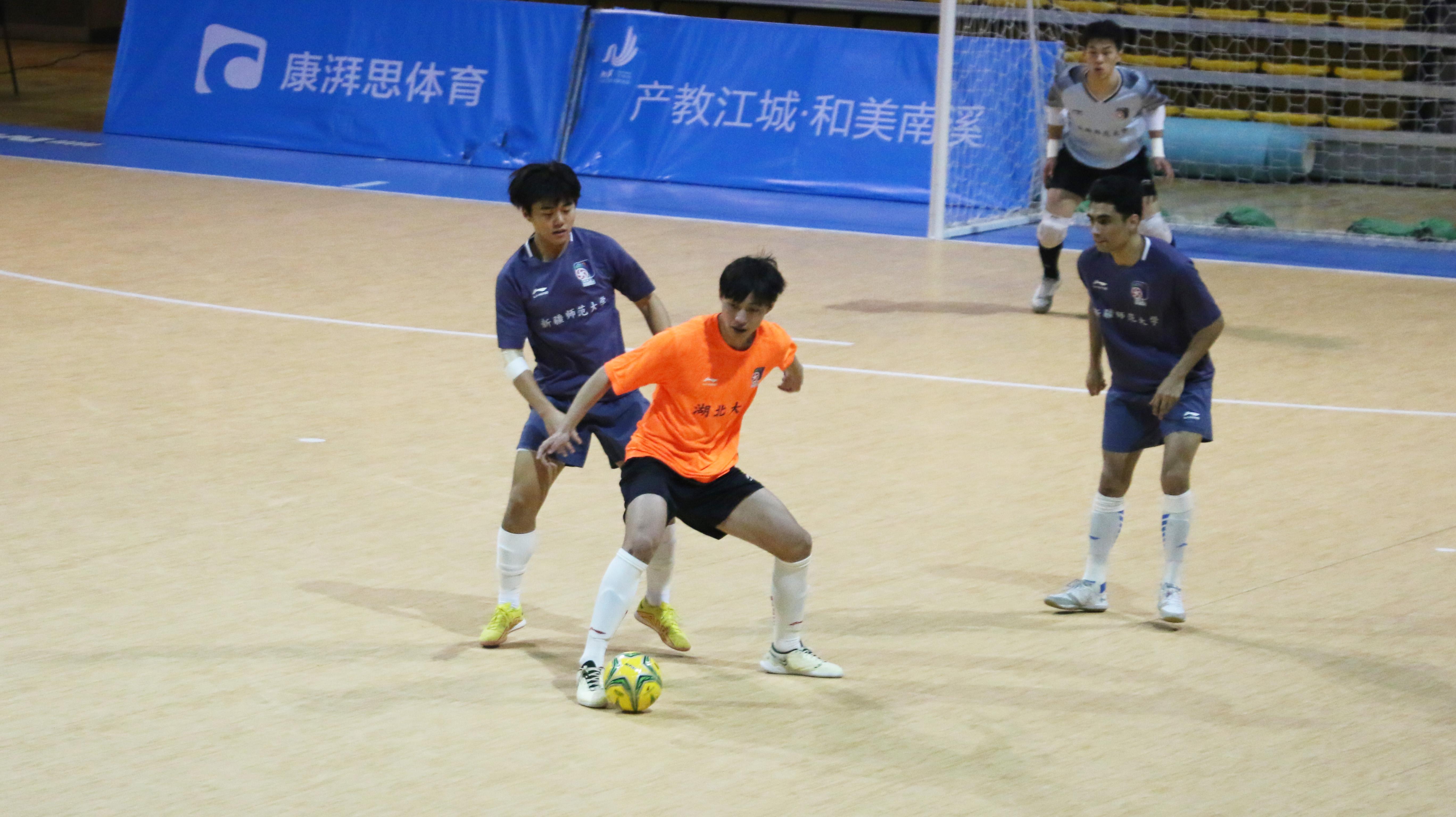 关于湖北主场大胜,击溃对手稳定比赛局面的信息 关于湖北主场大胜,击溃对手稳定比赛局面的信息