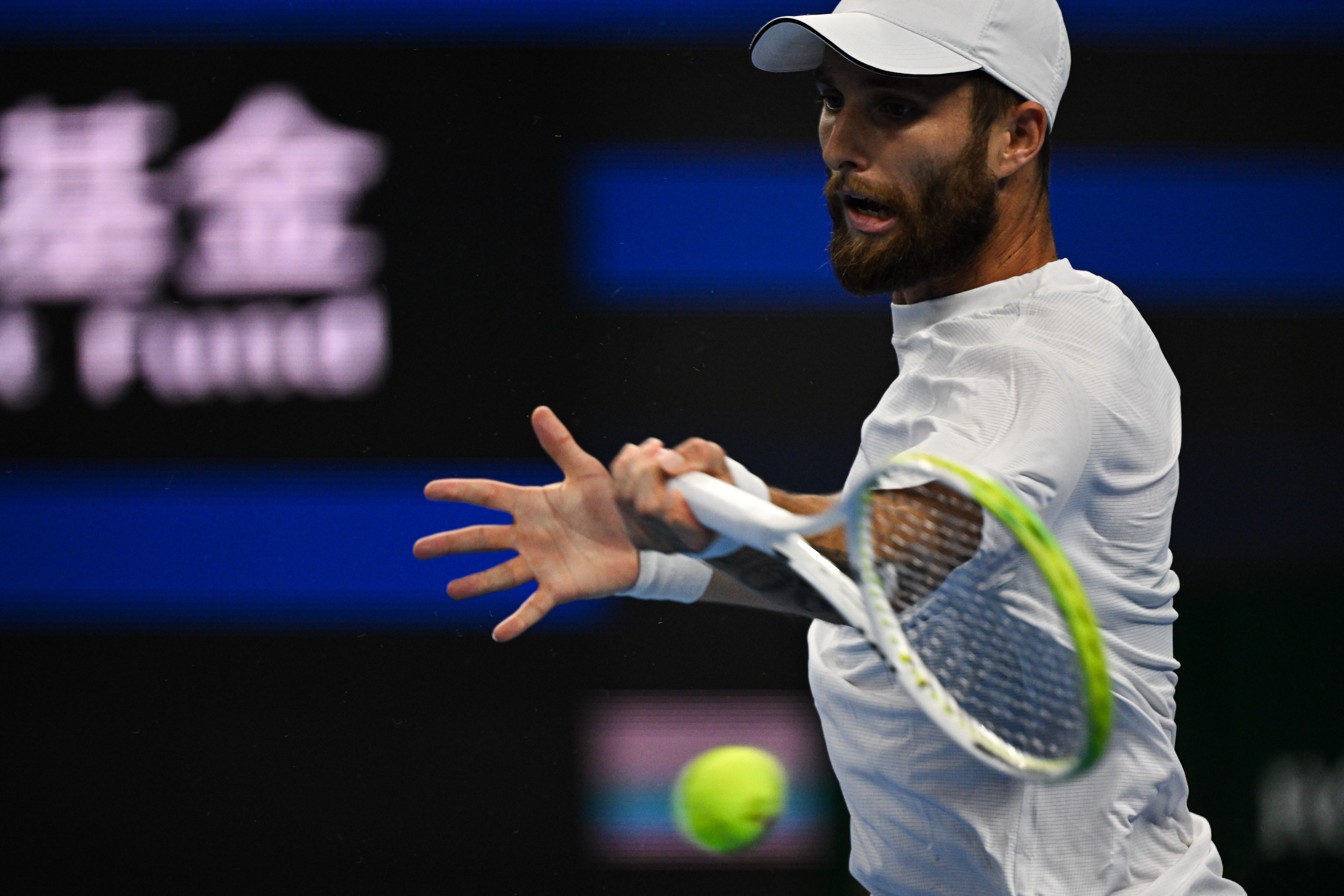 西班牙网球队逆转日本网球队,兹维列夫统治全场的简单介绍 西班牙网球队逆转日本网球队,兹维列夫统治全场的简单介绍